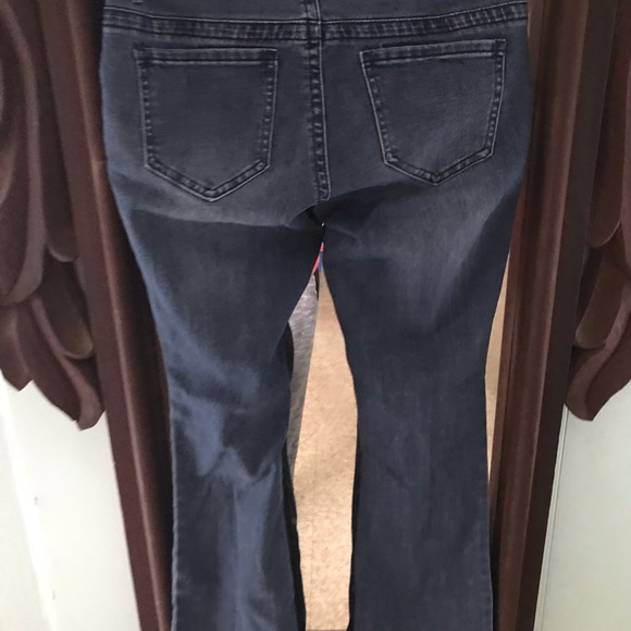 Maternity Jeans - Picture 3 of 3